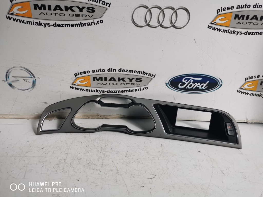 Ornament ( trim ) plansa bord AUDI A4 / B8 / An 2008 - 2016 / COD - 8K1-857-186-AL