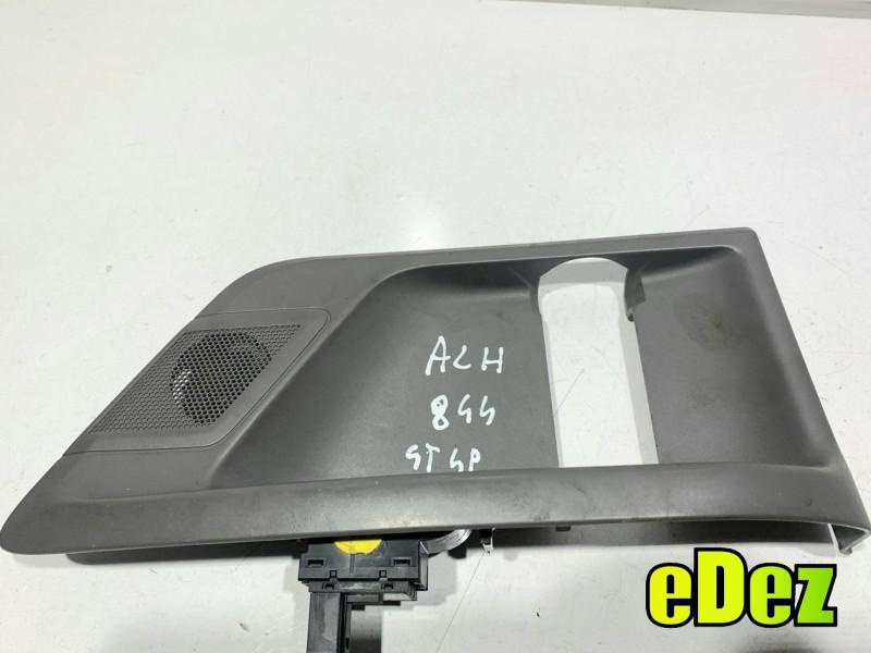 Ornament / trim usa cu boxa stanga spate Volkswagen Sharan (2010-2020) [7N] 7N0868161A