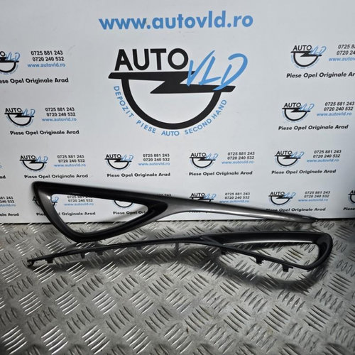 Ornament trim usa stanga dreapta fata Opel Zafira C 2011-2019 13308144