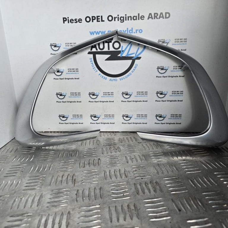 Ornament - trimuri usa stanga dreapta fata Opel Insignia A 2008-2013 13222208