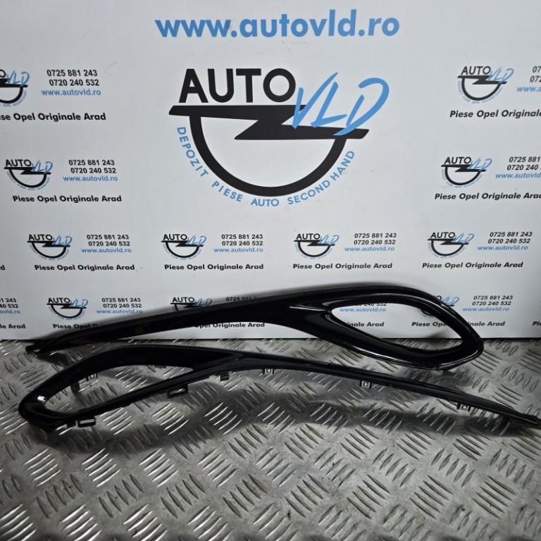 Ornament - trimuri usa stanga dreapta fata Opel Astra K facelift 2019 2021 39068927/39068926