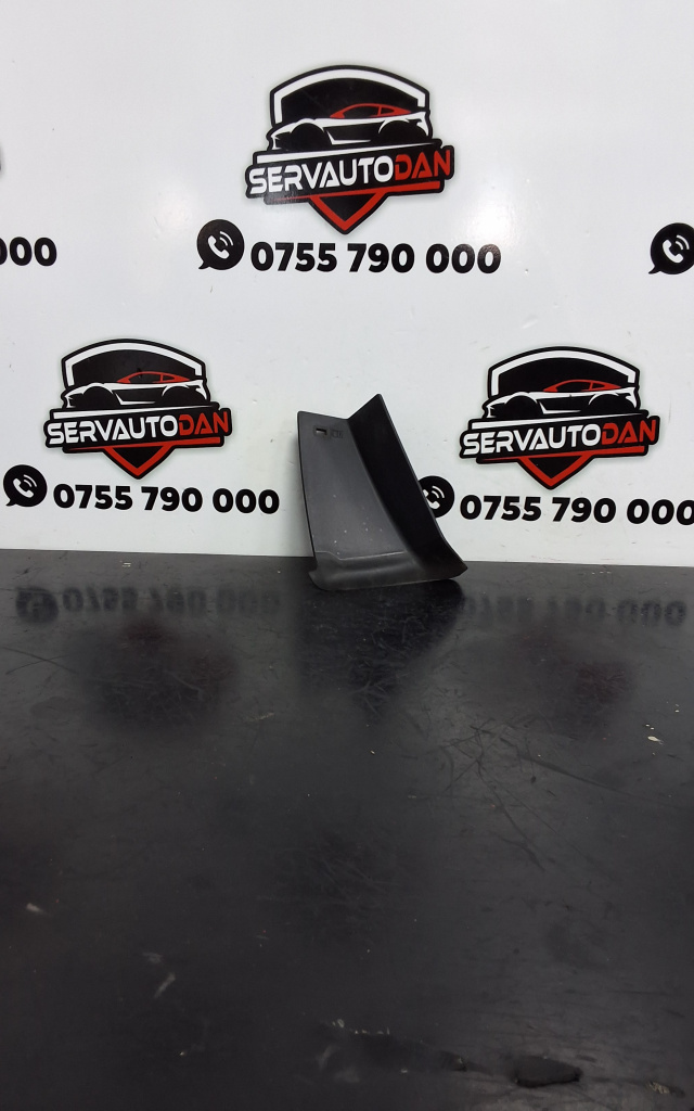 Ornament tripla Audi A4 (2015-2019) [8W2, B9] 2.0 Motorina 2016, 8W9945254 / COMBI / DREAPTA