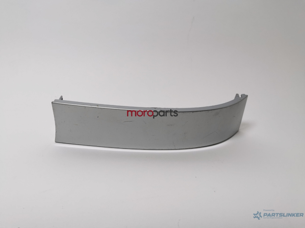Ornament tripla dreapta spate AUDI A3 8L1 1996 - 2006 1.9 TDI ASZ 8L0807872C