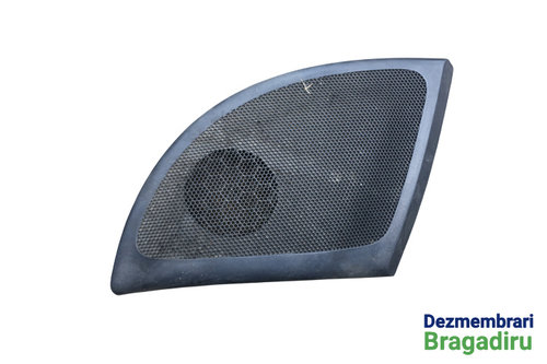 Ornament tweeter dreapta fata Cod: 7700840879 7700840879 Renault Megane [facelift] [1999 - 2003] Cou...