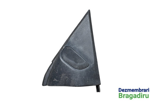 Ornament tweeter dreapta fata Cod: MR416856 MR416856 Mitsubishi Pajero 3 [1999 - 2003] SUV 5-usi 3.2...