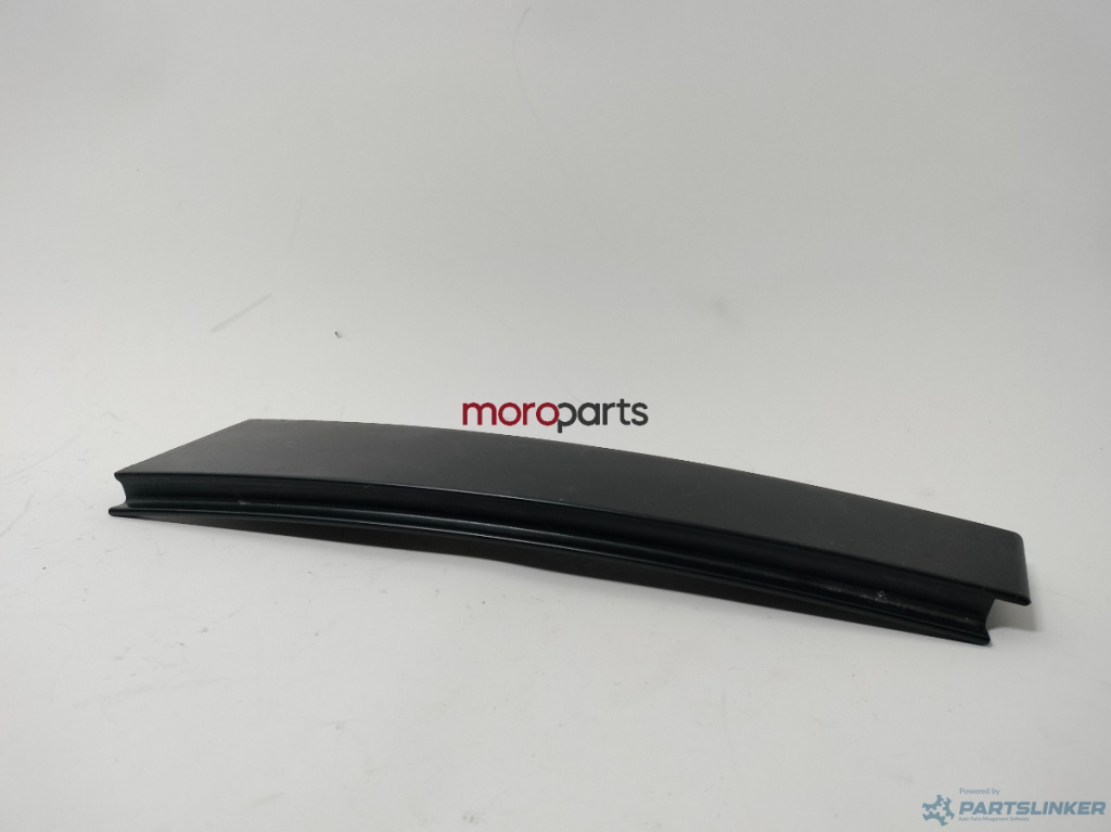 Ornament usa exterioara dreapta spate VOLKSWAGEN GOLF VI Variant (AJ5) [ 2009 - 2013 ] VAG OEM 1K5839902D