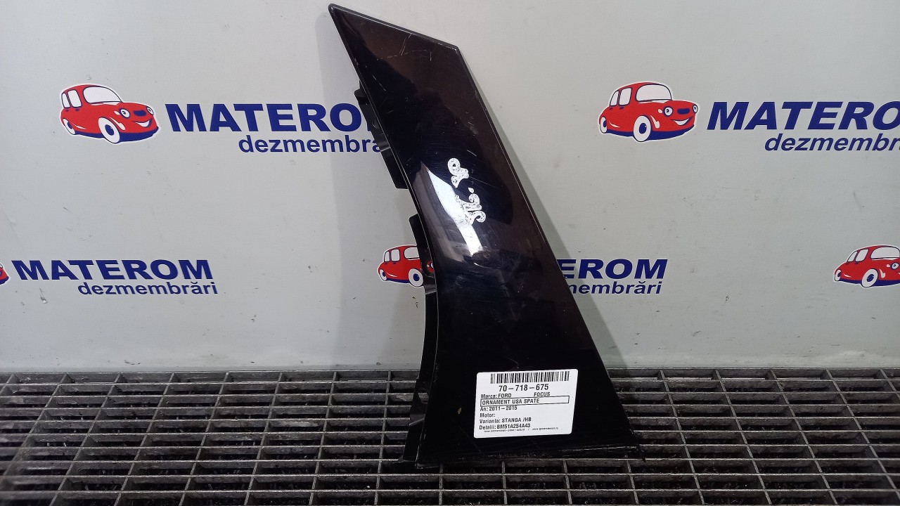 ORNAMENT USA SPATE FORD FOCUS - - (2011 2014)