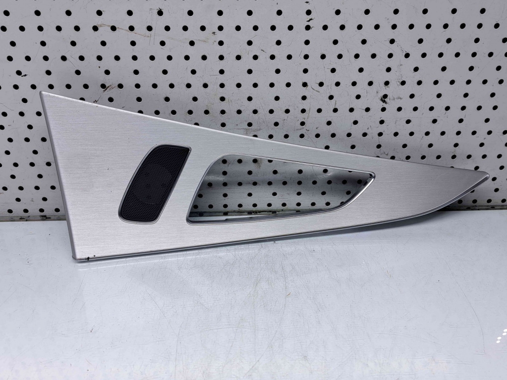 Ornament usa stanga spate Audi A6 (4G5, C7) [Fabr 2011-2017] 4G0867419