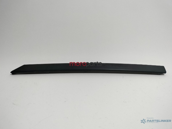 Ornament usa trim dreapta fata SEAT LEON II (1P1) [ 2005 - 2013 ] TDI (BKC, BLS, BXE) 77KW|105HP VAG OEM 1P0867198