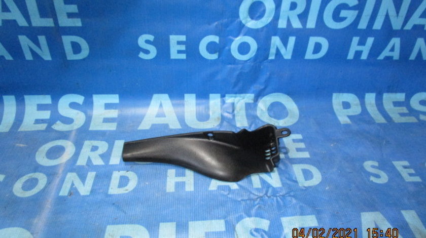 Ornamente parbriz Renault Trafic; 7700312794