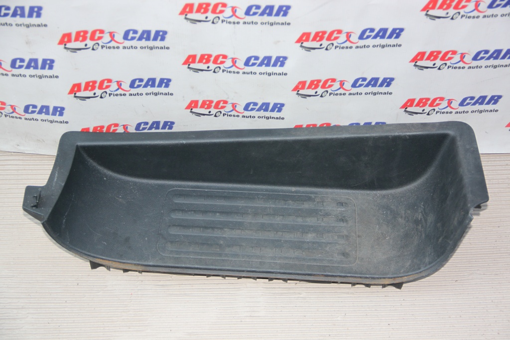 Ornamnet prag dreapta VW T6 cod: 7H0863736F model 2017