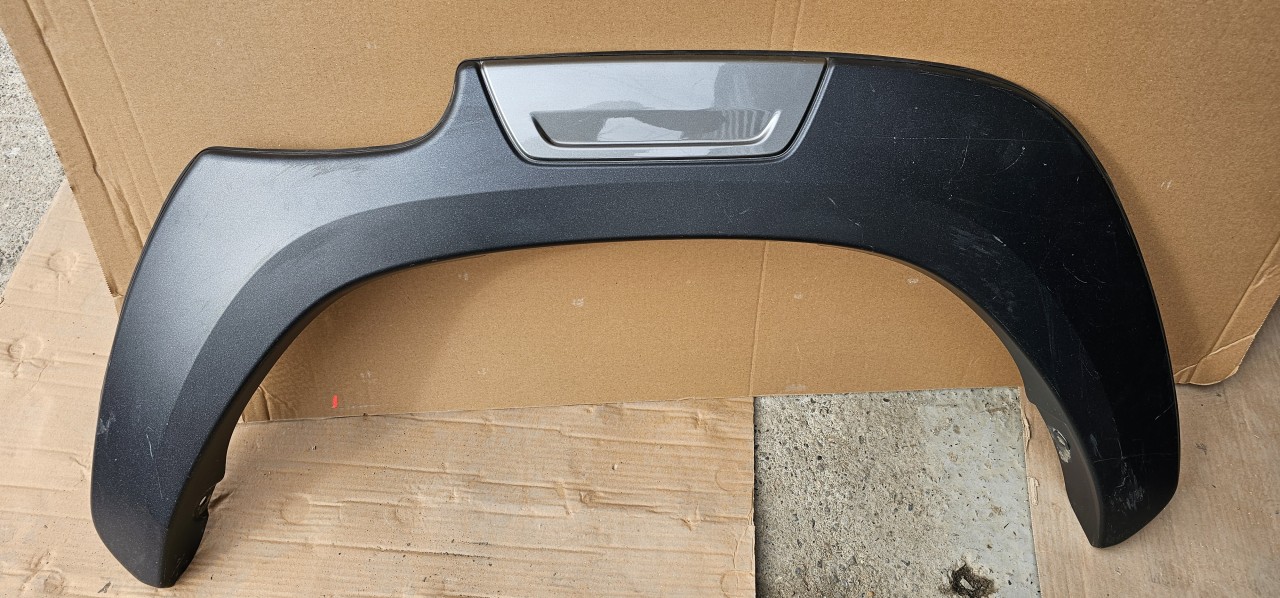 Overfender / Bandou aripa stanga spate Toyota Hilux 2021 2022 2023