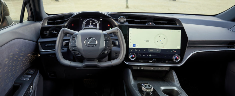 OZN, frate! Cea mai noua masina de la Lexus arata ca o farfurie zburatoare! OZN, frate! Cea mai noua masina de la Lexus arata ca o farfurie zburatoare!
