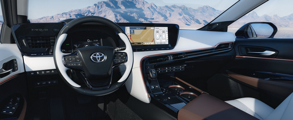 OZN, frate! Cea mai noua masina de la Toyota arata ca o farfurie zburatoare! OZN, frate! Cea mai noua masina de la Toyota arata ca o farfurie zburatoare!