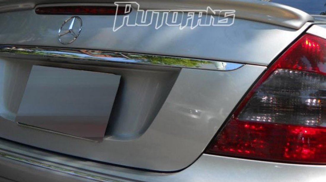 Pachet eleron si pleoapa luneta Mercedes Benz W211 AMG