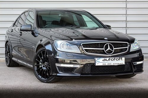 Pachet exterior Mercedes W204 Facelift (11-14) model AMG C63