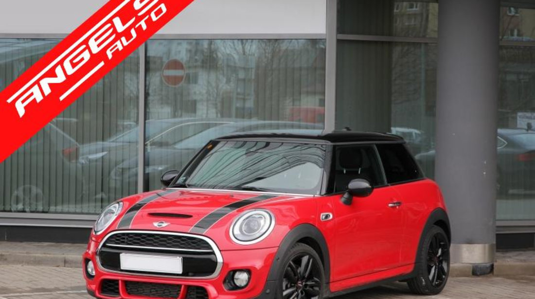 Pachet MINI ONE III F56 3 Usi (2014-Up) Kit JCW Design