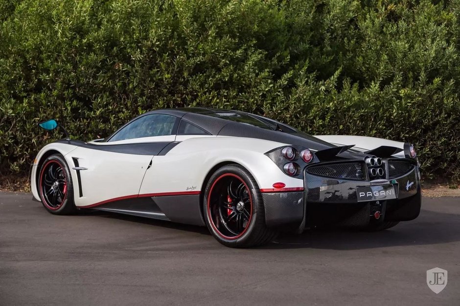 Pagani Huayra de vanzare