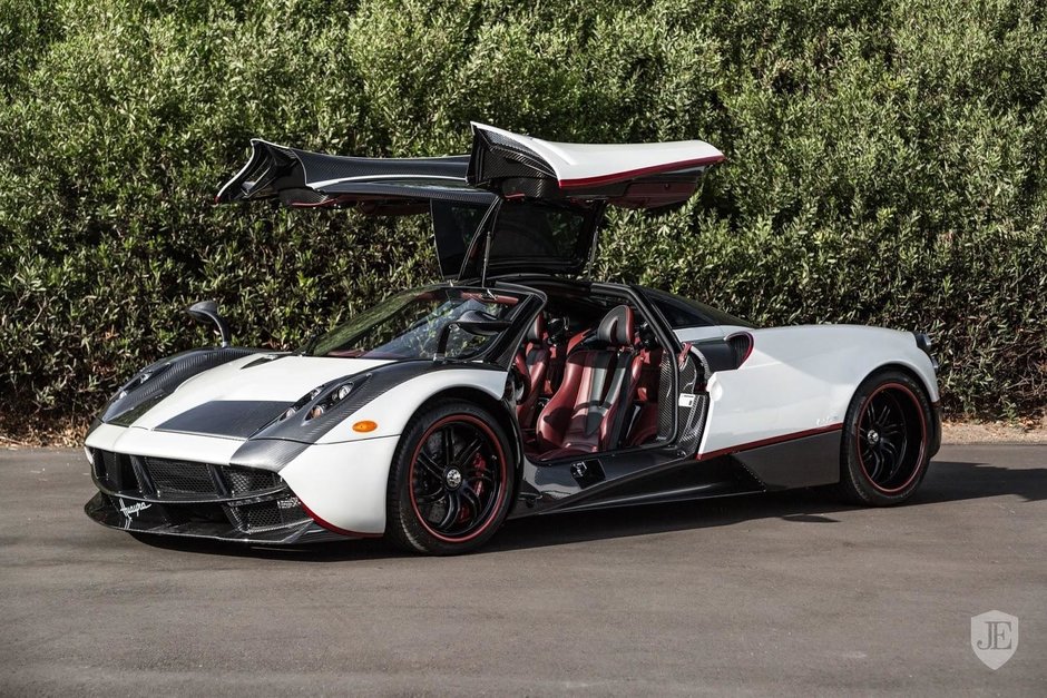 Pagani Huayra de vanzare