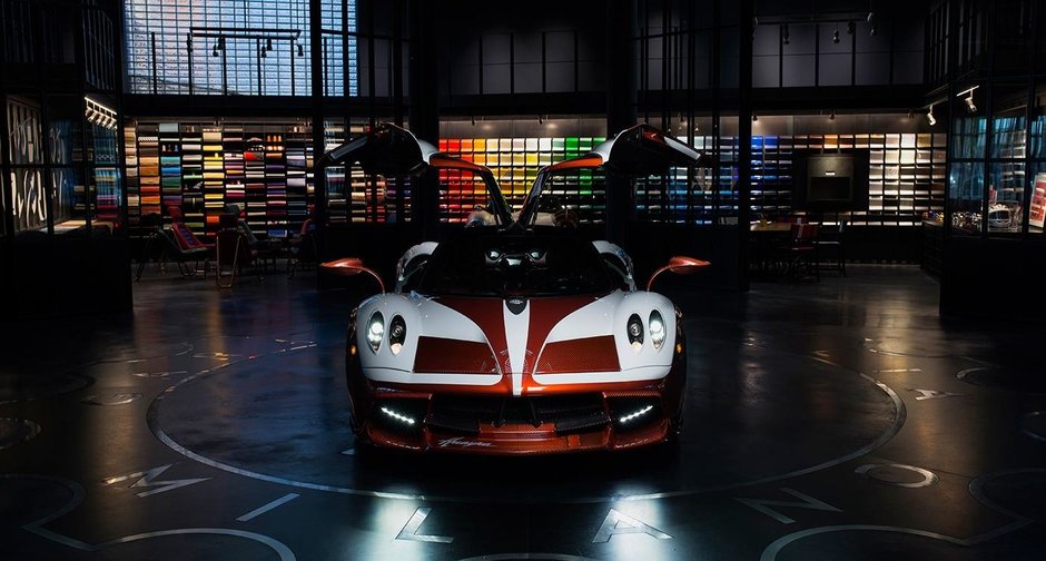 Pagani Huayra Lampo