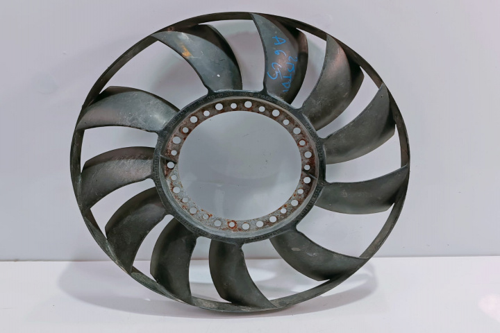 Paleta Ventilator 059121301 Audi A6 4B/C5 [1997 - 2001]