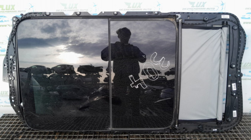 Panoramic sticla , BREAK 8w9877041 - cu defect Audi A4 B9 [2015 - 2020] 2.0 tdi DEUA