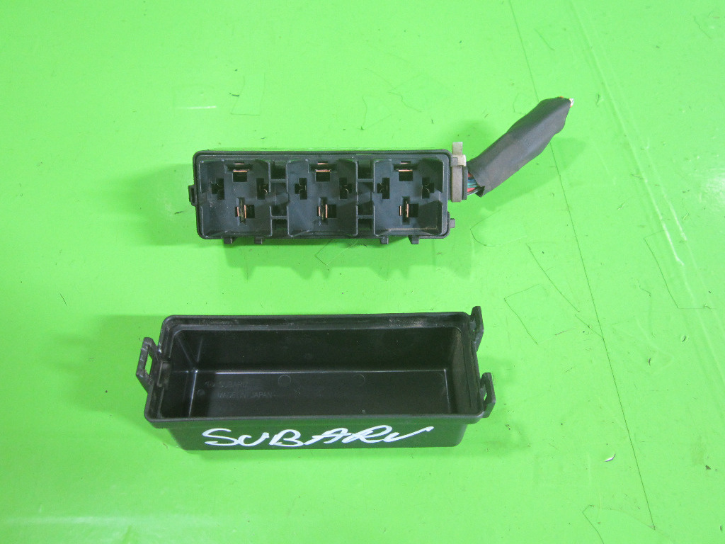 PANOU / BLOC RELEE SUBARU FORESTER SH 2.0 D 4x4 FAB. 2008 - 2013 ⭐⭐⭐⭐⭐
