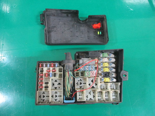 PANOU / BLOC SIGURANTE / RELEE COD 3M5T-14067-BC FORD FOCUS C-MAX 1.6 TDCI FAB. 2003 - 2007 ⭐⭐...