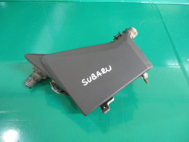 PANOU / BLOC SIGURANTE / RELEE COD MB502095B SUBARU FORESTER SH 4X4 2.0 D FAB. 2008 - 2013 ⭐⭐⭐⭐⭐