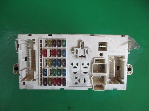 PANOU / BLOC SIGURANTE / RELEE FIAT STILO 1.9 JTD FAB. 2001 - 2010 ⭐⭐⭐⭐⭐