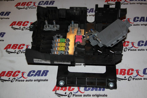 Panou borne baterie VW Touareg (7L) 2003-2010 cod: 7L0937548D
