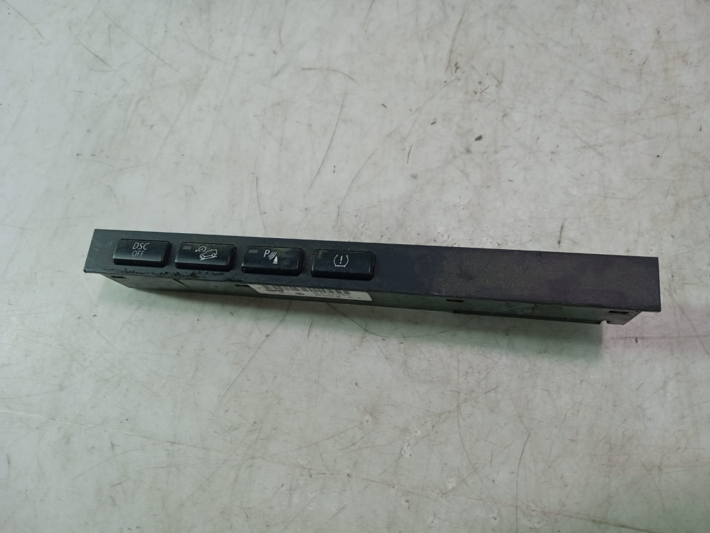 Panou butoane 03742532 BMW X3 E83 [2003 - 2006] 2.0 D m47 204D4