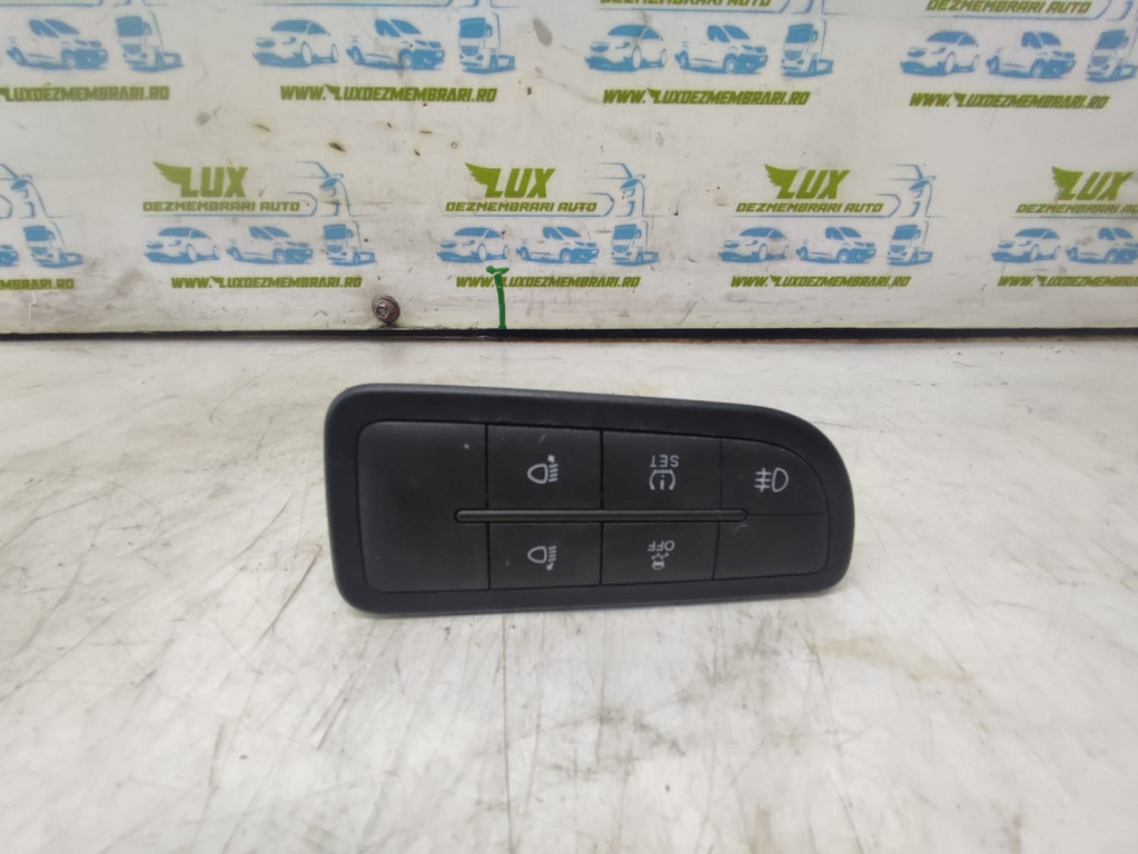 Panou butoane 30281189 Fiat Tipo 3 [2018 - 2019] 1.4 benzina