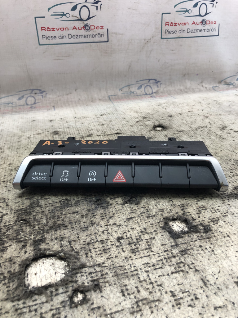 Panou butoane Audi A3 8Y 2020