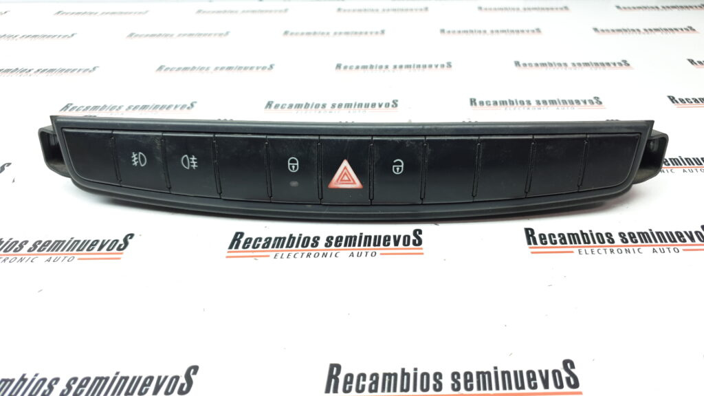 Panou butoane avarie, urgenta SMART FORFOUR A4548202610,