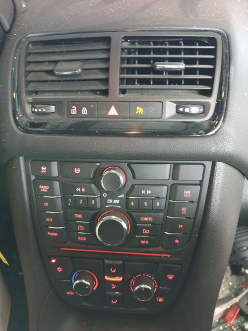Panou butoane clima aer radio cd player ecran CD300 Opel Meriva B