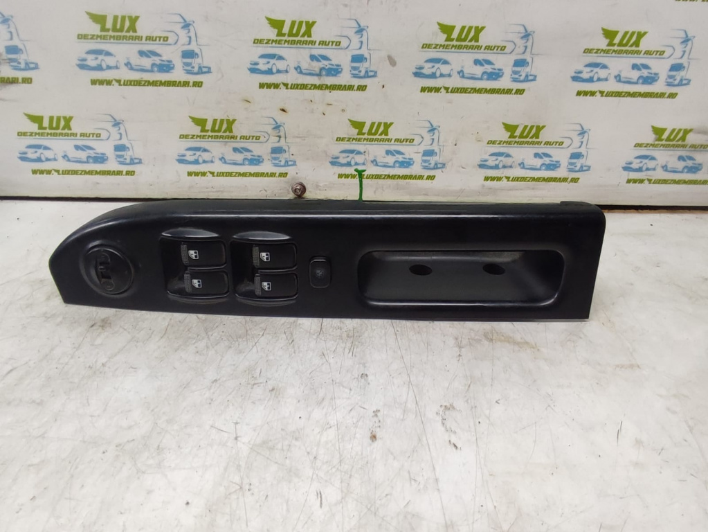 Panou butoane comanda geamuri 455490-1110 Kia Carens (RS) [facelift] [2002 - 2006] 2.0 crdi D4EA