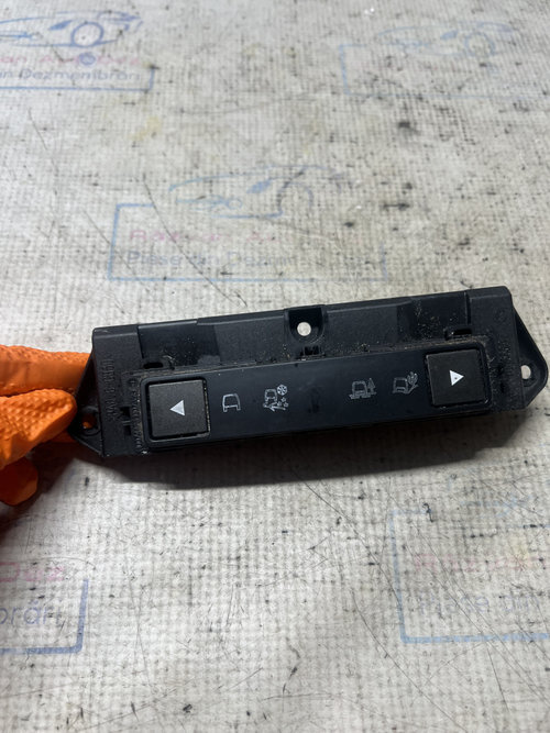 Panou butoane comutare Land Rover Range Rover Evoque 2.2 Motorina 2014, 3OS10021984