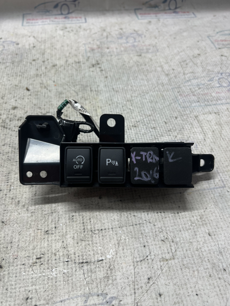 Panou butoane comutare Nissan X-Trail 2016, 240184CE0A