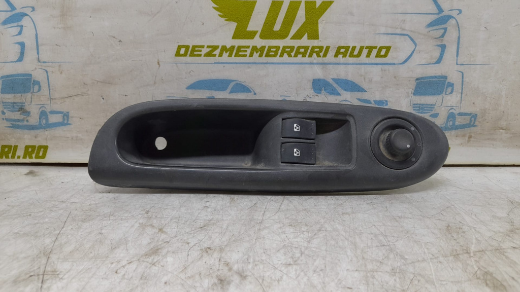 Panou butoane geamuri 8200084008E2 8200084008 Renault Clio 2 [1998 - 2005]