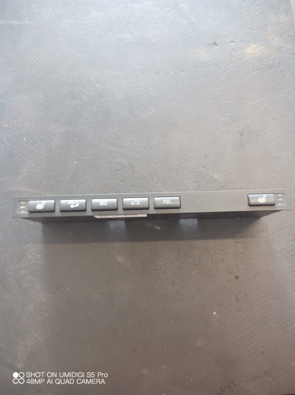 Panou butoane incalzire scaune cu butoane comenzi Bmw X5 (E53) - COD 8373738