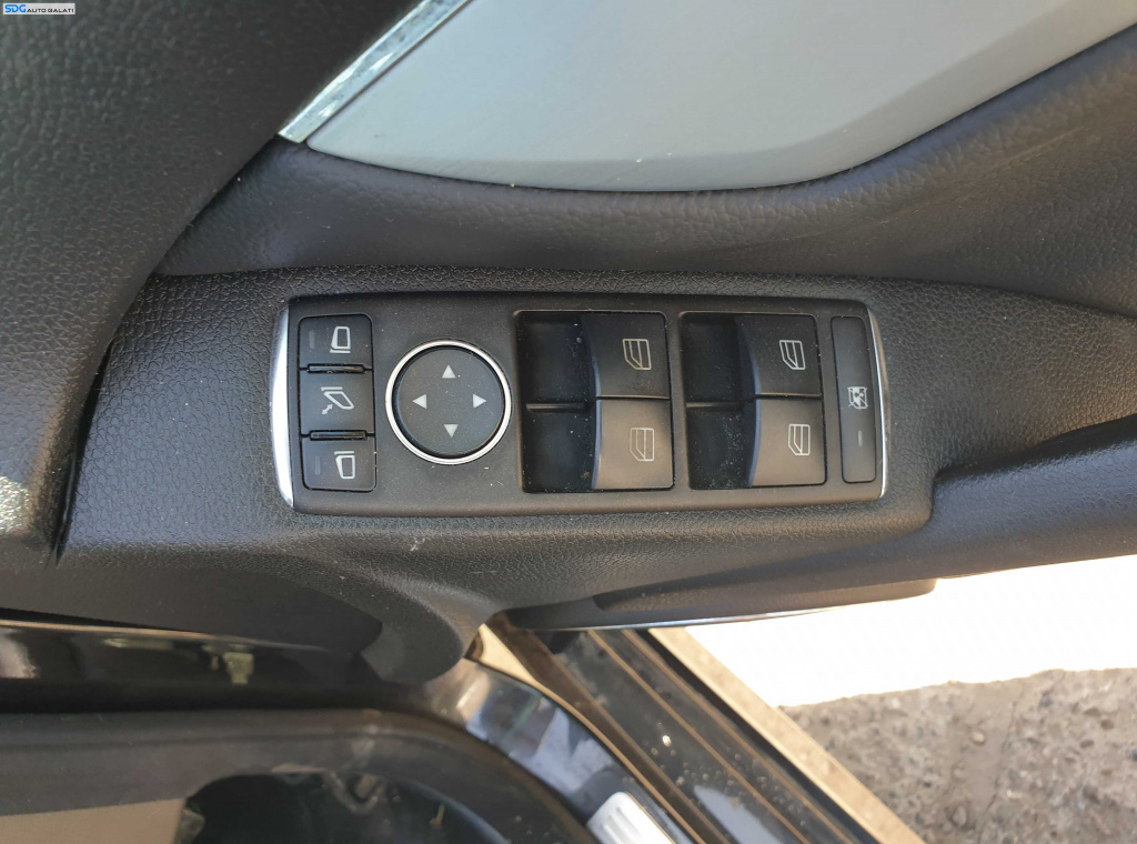 Panou Buton Butoane Reglaj Oglinzi Geamuri Electrice cu Rabatare Mercedes Clasa C Class W204 2007 - 2014 [K6221]