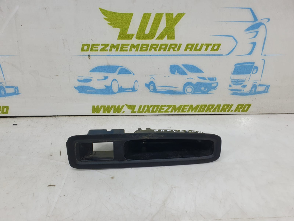 Panou buton geam stanga spate 829600971r Dacia Sandero 3 [2020 - 2022]