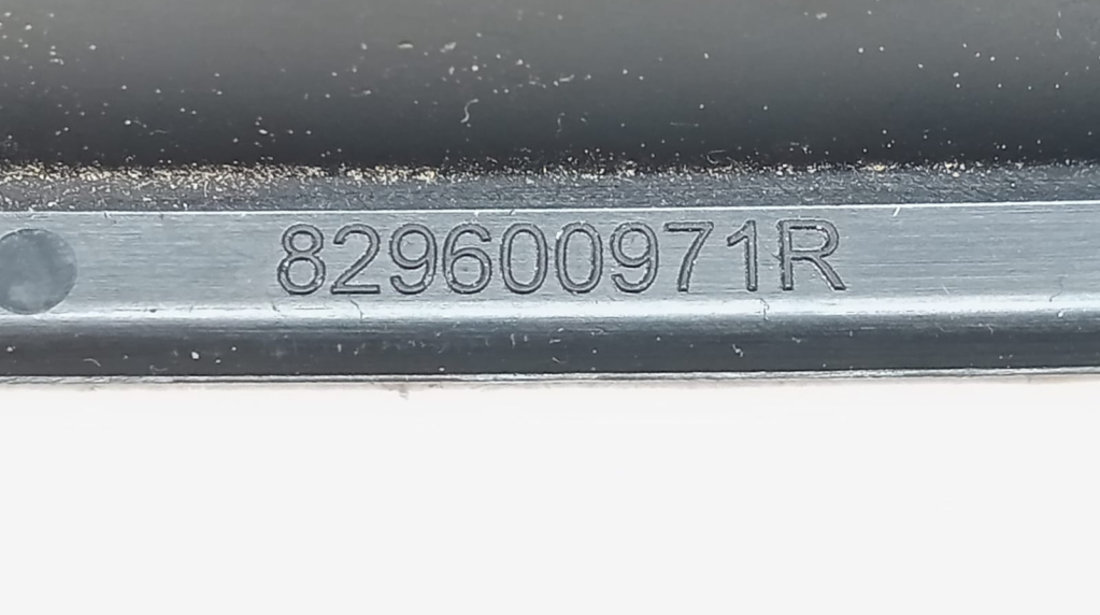 Panou buton geam stanga spate 829600971r Dacia Sandero 3 [2020 - 2022]