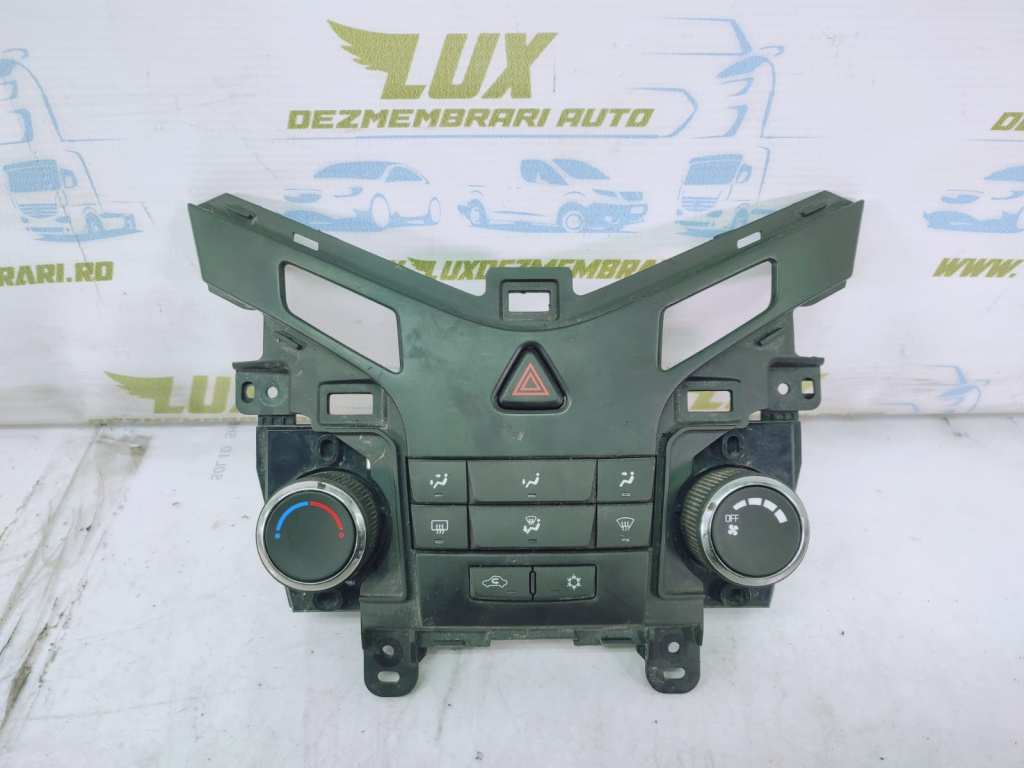 Panou clima 3839278 Chevrolet Cruze J300 [2009 - 2012]
