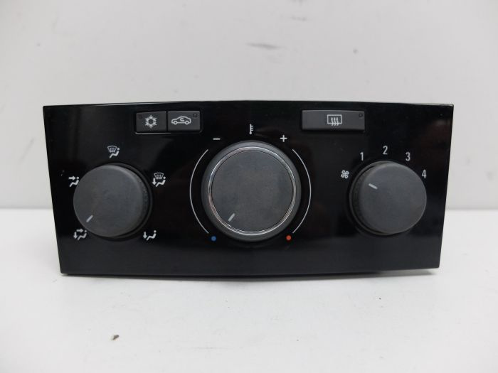 Panou clima AC 13269405 Opel Astra H an fab. 2004 - 2010
