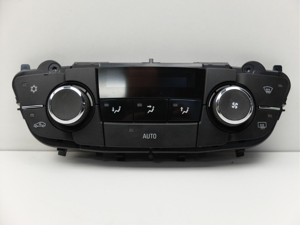 Panou clima AC 13273095 Opel Insignia an fab. 2008 - 2011