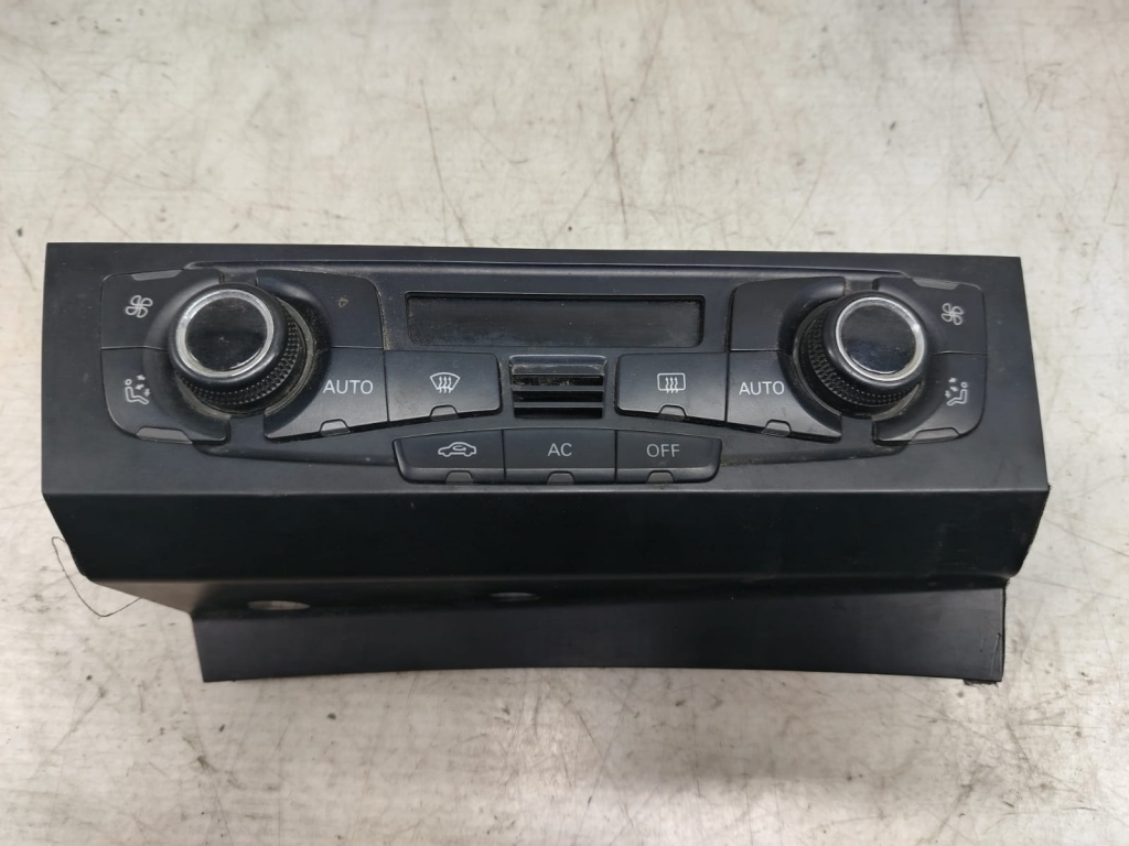 Panou clima ac 8t2820043af Audi A4 B8/8K [2007 - 2011]