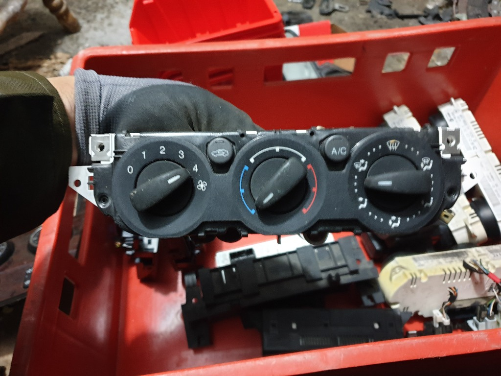 Panou Clima Ac Ford Focus 2 2005-2010
