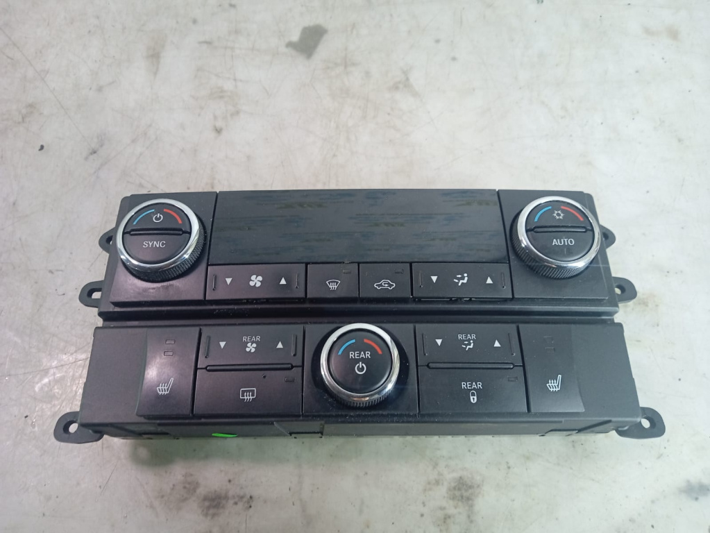 Panou clima AC p55111917ac Chrysler Voyager 5 [2007 - 2011] 2.8 crdi vm64c